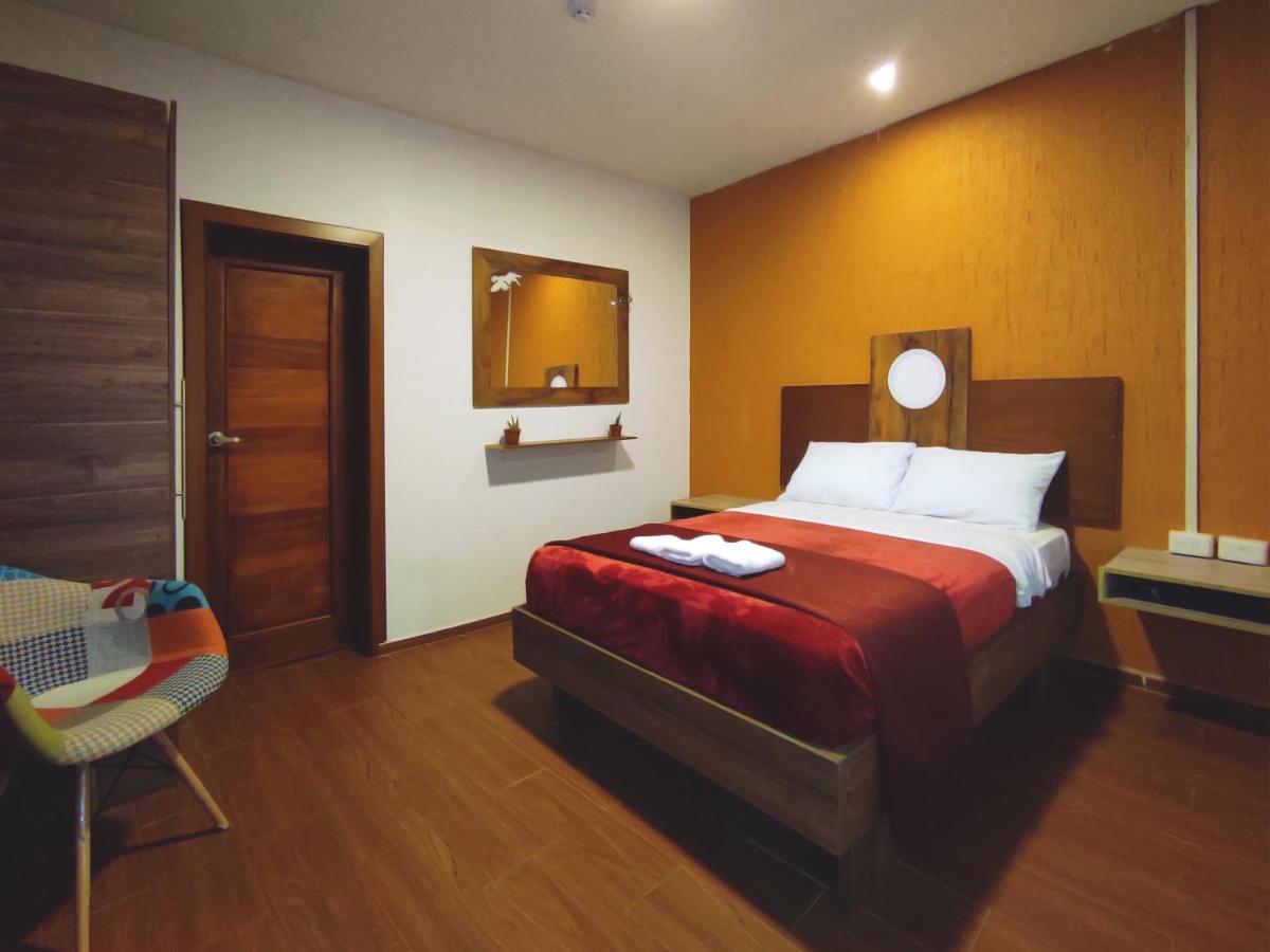 Hostal Nizza กูเอ็งกา ภายนอก รูปภาพ