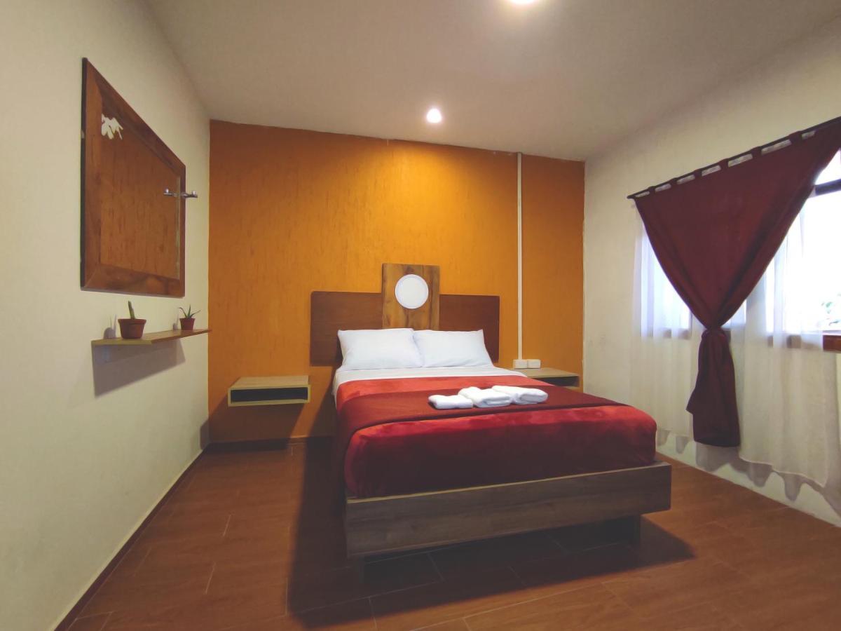 Hostal Nizza กูเอ็งกา ภายนอก รูปภาพ