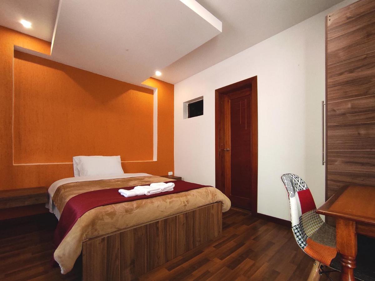 Hostal Nizza กูเอ็งกา ภายนอก รูปภาพ